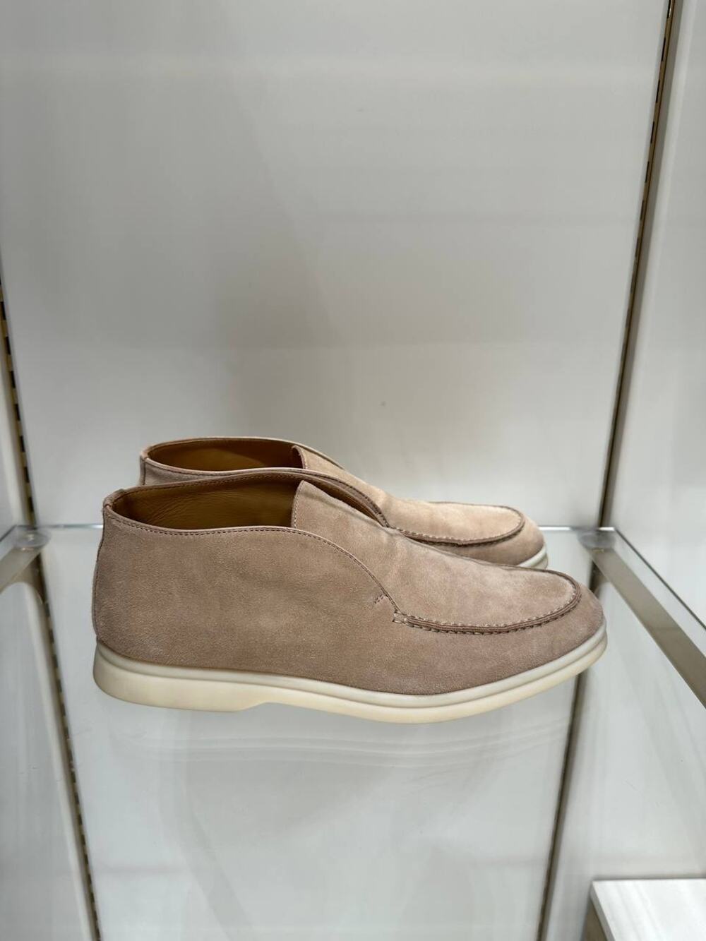 Loro Piana Elegant Beige Suede Ankle Loafers Sz.38
